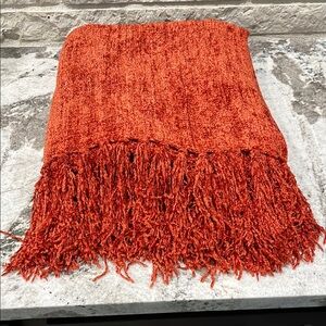 Pier 1 Chenille Throw - Thumbnail 3